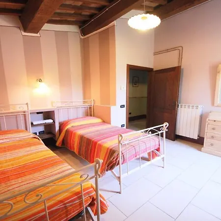Spoleto-poolside-slps 20, Gardens, Pool, Jaccuzzi - A Fairy Tale Setting * Spoleto