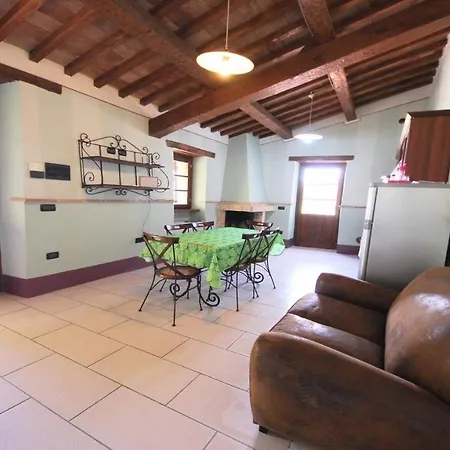 Вилла Spoleto-poolside-slps 20, Gardens, Pool, Jaccuzzi - A Fairy Tale Setting *