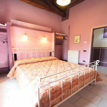 Villa Spoleto-poolside-slps 20, Gardens, Pool, Jaccuzzi - A Fairy Tale Setting Spoleto