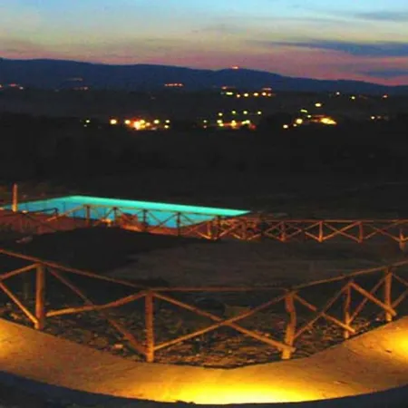 Spoleto-poolside-slps 20, Gardens, Pool, Jaccuzzi - A Fairy Tale Setting Вилла