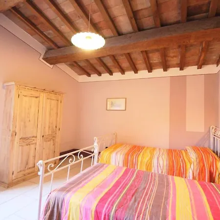 Spoleto-poolside-slps 20, Gardens, Pool, Jaccuzzi - A Fairy Tale Setting * Spoleto