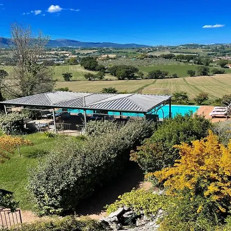 Villa Spoleto-poolside-slps 20, Gardens, Pool, Jaccuzzi - A Fairy Tale Setting Spoleto