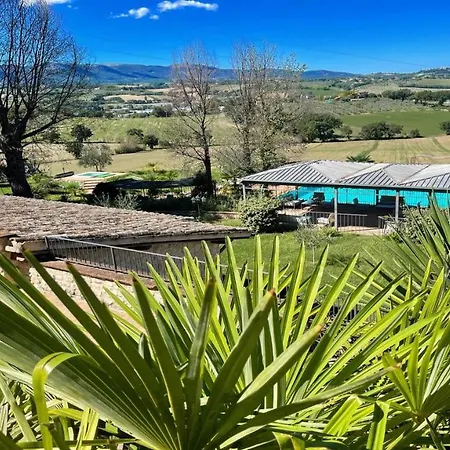 Spoleto-poolside-slps 20, Gardens, Pool, Jaccuzzi - A Fairy Tale Setting Villa Spoleto